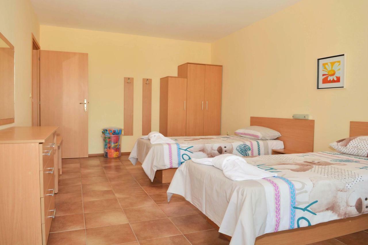 The Heart Of Sunny Beach Apartment Exterior photo
