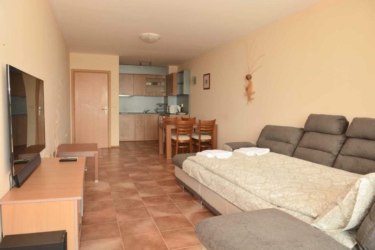 The Heart Of Sunny Beach Apartment Exterior photo